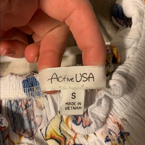 Romper - Picture 2 of 3